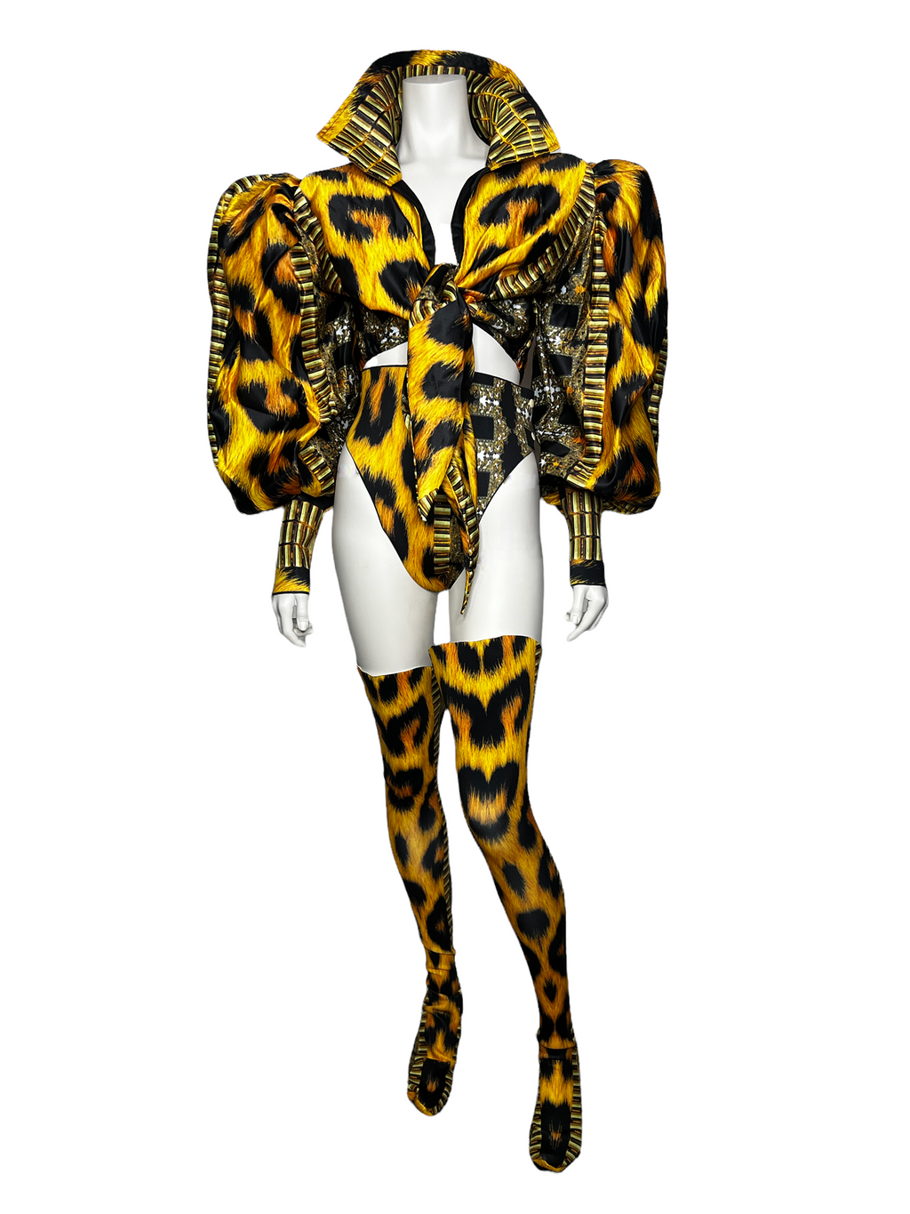Cheetah Showroom Three Piece Set